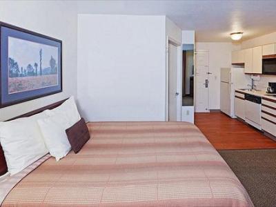 Sonesta Simply Airport Hotel