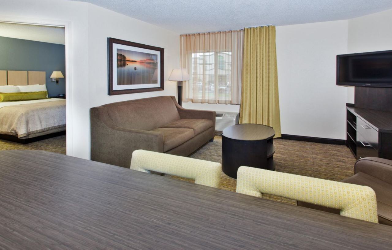 Hotel Sonesta Simply Airport